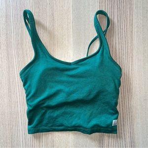 Vuori Halo Performance Crop Tank XS Cactus Green